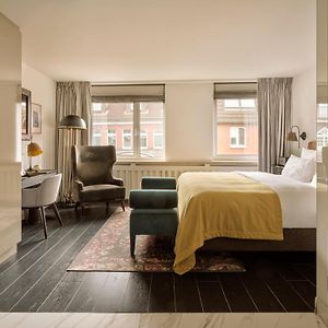 Deluxe Zimmer mit Kingsize-Bett